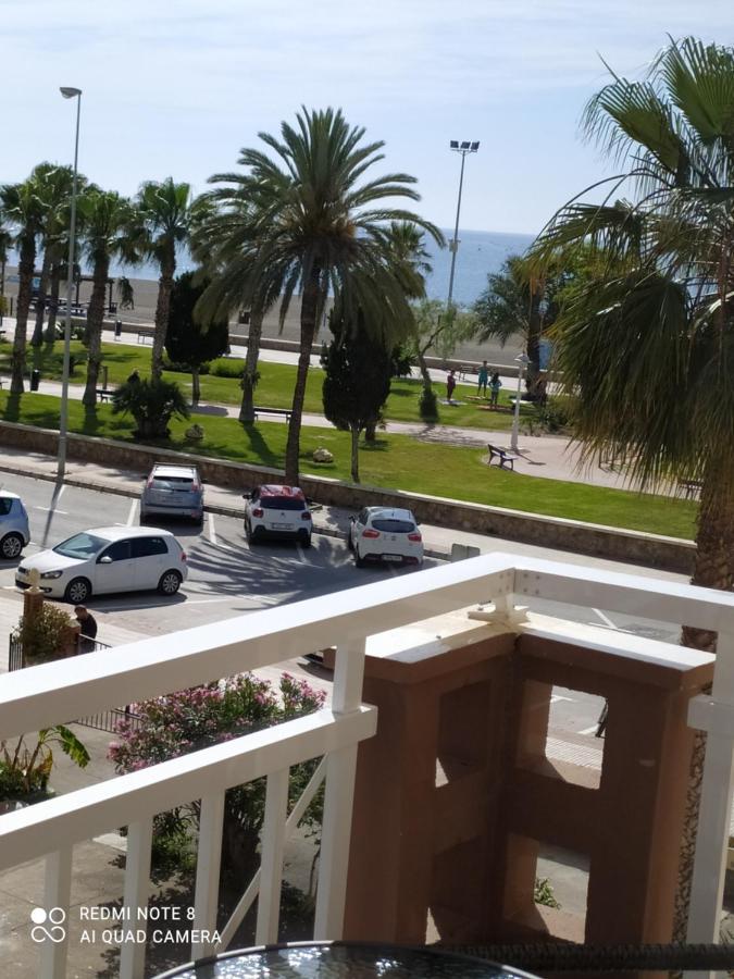 Apartamento Playa Con Vistas Al Mar 托雷德尔马尔 外观 照片